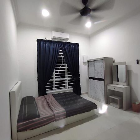 Bb D'Velodrom Homestay Дунгун Экстерьер фото